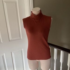 3/$40 Brian Bailey sleeveless turtleneck